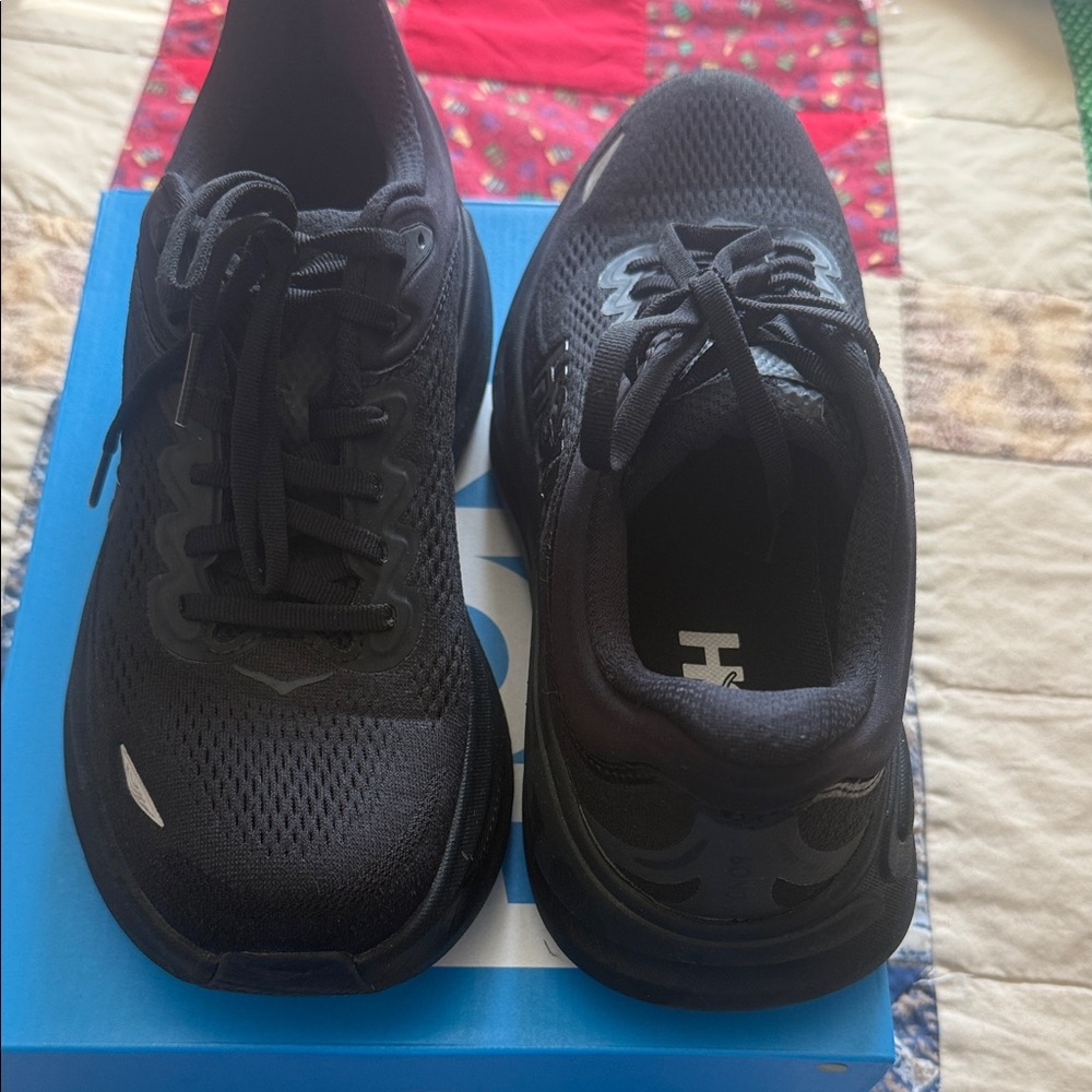 Hoka One One Bondi 9 Sneakers